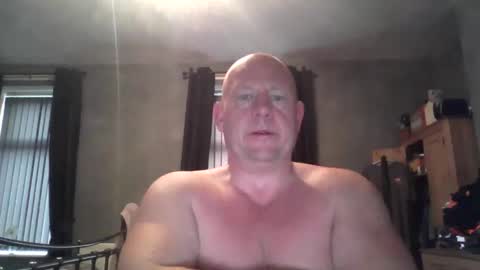 Snapshot of col4nows chatting on November 27, 2025, 10:28 am col4nows online show from November 27, 2025, 10:28 am