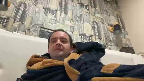 colambus555 online show from October 5, 2025, 6:28 pm