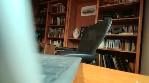 colchuck online show from May 14, 2026, 1:29 pm