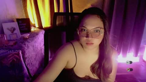 Snapshot of coleen2001 chatting on July 28, 2026, 6:20 pm Sweet Coleen online show from July 28, 2026, 6:20 pm