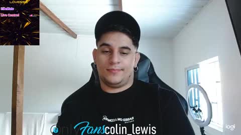 colin_lewisss online show from December 25, 2024, 3:28 pm