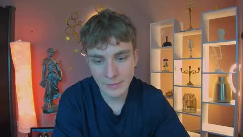 Snapshot of colin_storm chatting on June 4, 2026, 7:20 pm colin online show from June 4, 2026, 7:20 pm