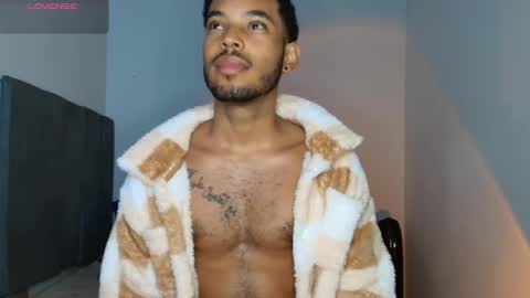 IG  online show from December 1, 2025, 11:37 am