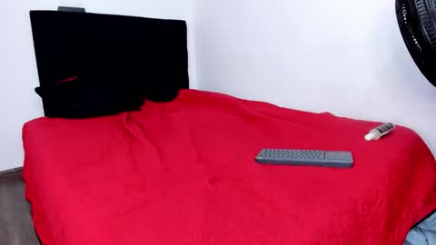 college_muscle_ass online show from March 15, 2026, 5:08 pm