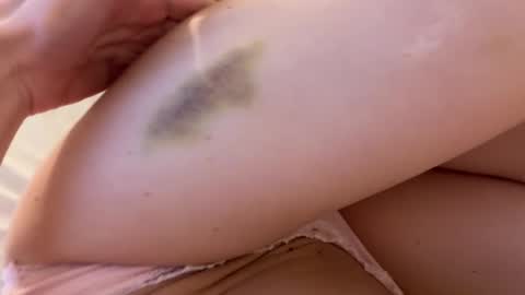 Allie online show from November 27, 2025, 7:10 am