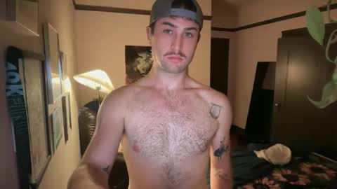 Snapshot of collegeboy417 chatting on March 5, 2026, 3:24 am collegeboy417 online show from March 5, 2026, 3:24 am