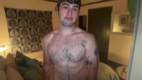 Snapshot of collegeboy417 chatting on July 13, 2026, 4:26 am collegeboy417 online show from July 13, 2026, 4:26 am