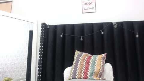  GRETCHEN  online show from December 28, 2024, 12:13 pm