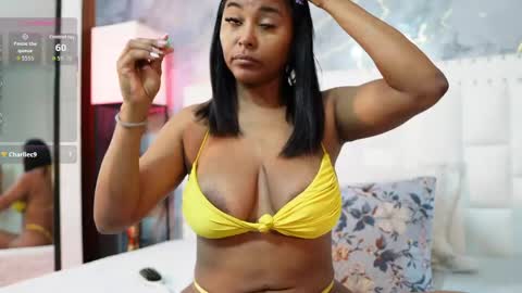 Snapshot of colombia_mommy_ chatting on May 14, 2026, 12:23 pm GRETCHEN online show from May 14, 2026, 12:23 pm