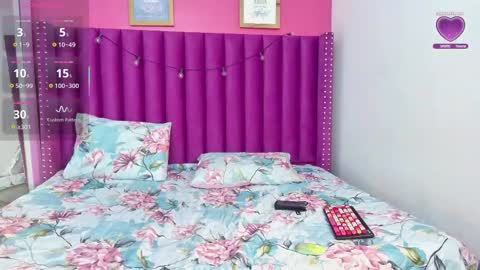 Lauren online show from November 16, 2025, 12:44 pm