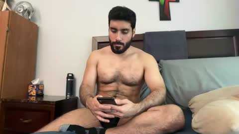 Snapshot of colombianstud94 chatting on June 15, 2026, 9:39 pm colombianstud94 online show from June 15, 2026, 9:39 pm