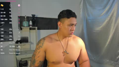 coltonmassif_ online show from December 12, 2024, 6:57 am