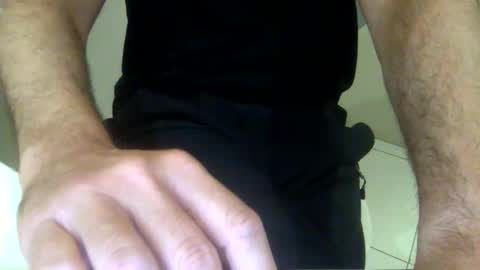 Snapshot of come1983 chatting on June 11, 2026, 2:59 pm come1983 online show from June 11, 2026, 2:59 pm