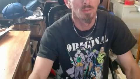 Nelson or ComicKing and sometime Peachy143 online show from February 21, 2025, 9:22 pm