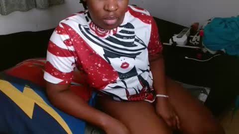 Cara online show from November 14, 2025, 5:33 pm