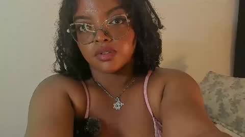 conielaurenth online show from June 8, 2026, 1:28 am
