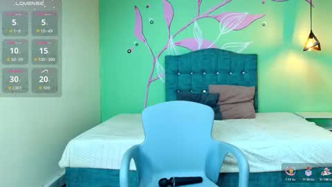 C O N N I E online show from October 20, 2025, 8:09 pm