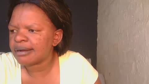 conny online show from November 9, 2025, 10:24 am