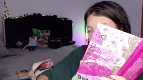 conor_taylor_ online show from November 12, 2025, 5:13 pm