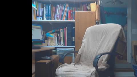 conastantbater57 online show from March 8, 2026, 4:49 am