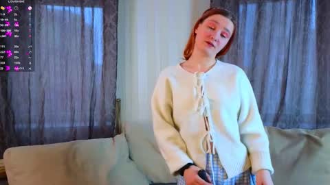 consuelaawkward online show from December 4, 2025, 7:28 am