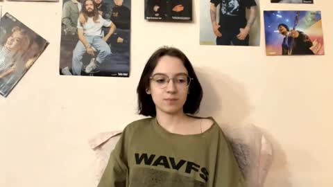 Snapshot of consuelamcelwaine chatting on March 15, 2026, 2:34 pm consuelamcelwaine online show from March 15, 2026, 2:34 pm