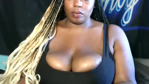 Cookie1019 online show from December 10, 2024, 6:06 pm