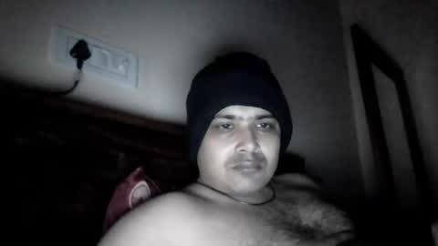 Cool Breeze09 online show from January 12, 2025, 5:01 pm