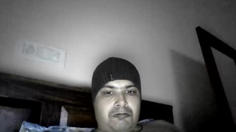 Cool Breeze09 online show from October 26, 2025, 1:22 am