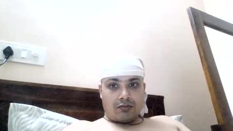Cool Breeze09 online show from April 28, 2026, 10:09 am