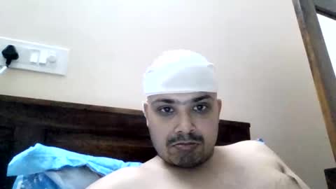 Cool Breeze09 online show from May 4, 2026, 11:06 am