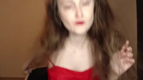 Amber online show from October 14, 2025, 4:08 pm