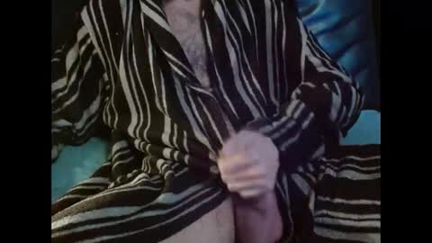 Snapshot of coolbreeze420842217 chatting on November 4, 2025, 6:29 pm coolbreeze420 online show from November 4, 2025, 6:29 pm