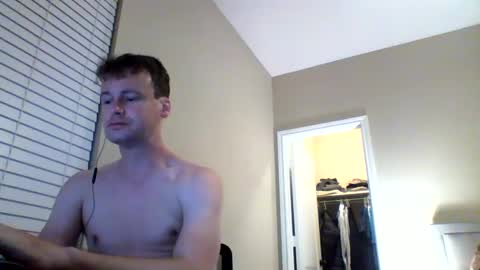 cooldude122222 online show from December 2, 2024, 5:48 am