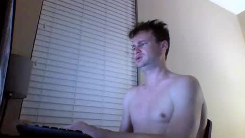 cooldude122222 online show from December 28, 2024, 7:00 am