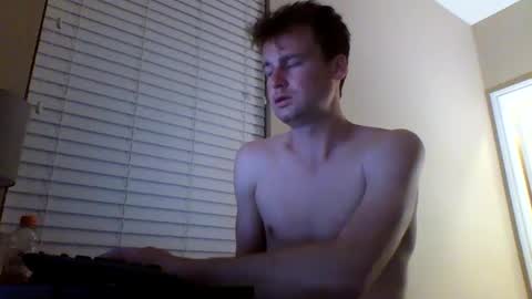 cooldude122222 online show from January 3, 2025, 6:01 am