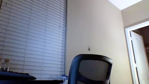 cooldude122222 online show from January 8, 2025, 3:40 am