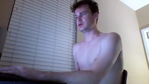 cooldude122222 online show from January 11, 2025, 8:33 am