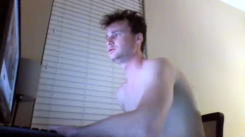 cooldude122222 online show from January 17, 2025, 2:18 am