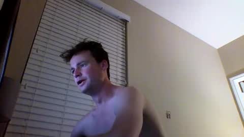 cooldude122222 online show from January 19, 2025, 3:18 am