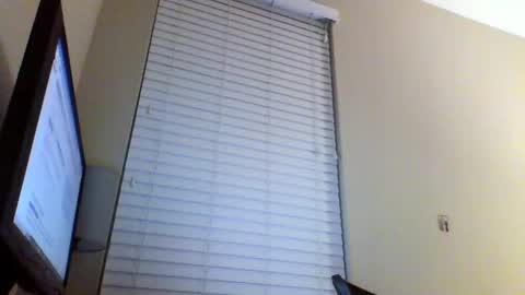 cooldude122222 online show from January 29, 2025, 12:24 pm