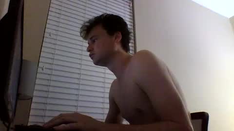 cooldude122222 online show from February 1, 2025, 2:05 am