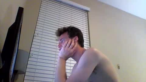 cooldude122222 online show from February 8, 2025, 2:36 am