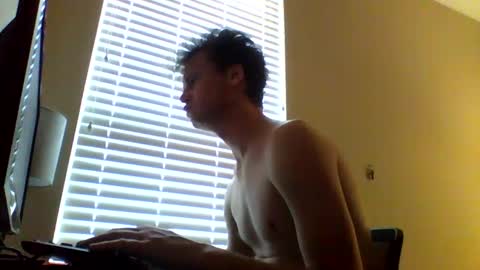 cooldude122222 online show from February 27, 2025, 8:31 pm