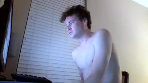 cooldude122222 online show from February 28, 2025, 9:36 am