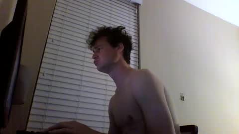 cooldude122222 online show from March 3, 2025, 12:27 pm