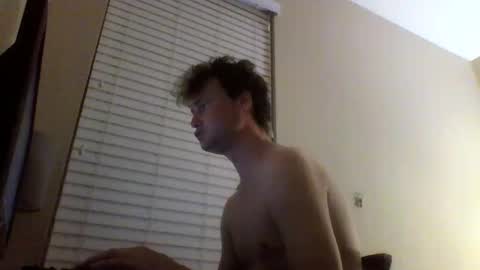 cooldude122222 online show from March 7, 2025, 9:40 am