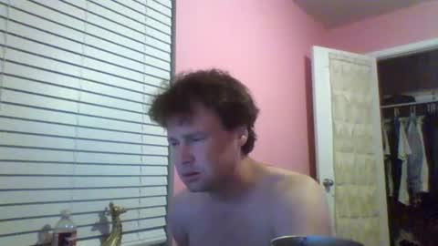 cooldude122222 online show from October 16, 2025, 3:07 am