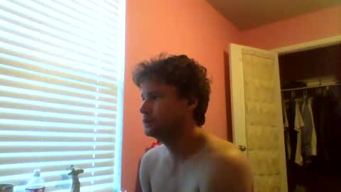 cooldude122222 online show from October 18, 2025, 11:05 pm