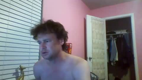 cooldude122222 online show from November 10, 2025, 5:06 am